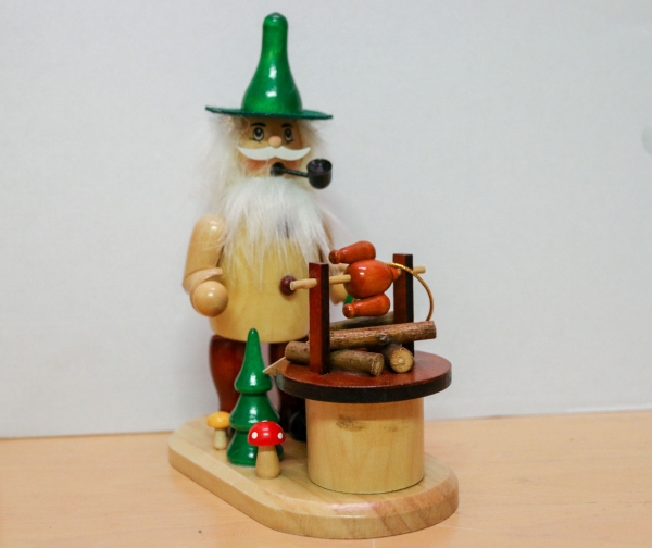 Räuchermännchen "Waldwichtel am Grill"