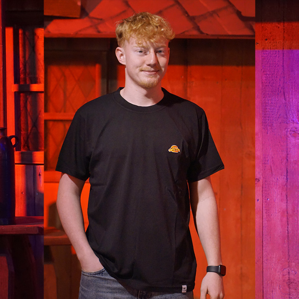 Shirt mit Bratwurst-Stickerei | unisex | weiß und schwarz